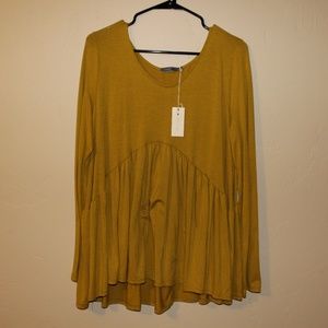 GOLD CHERISH LONGSLEEVE PEPLUM SHIRT